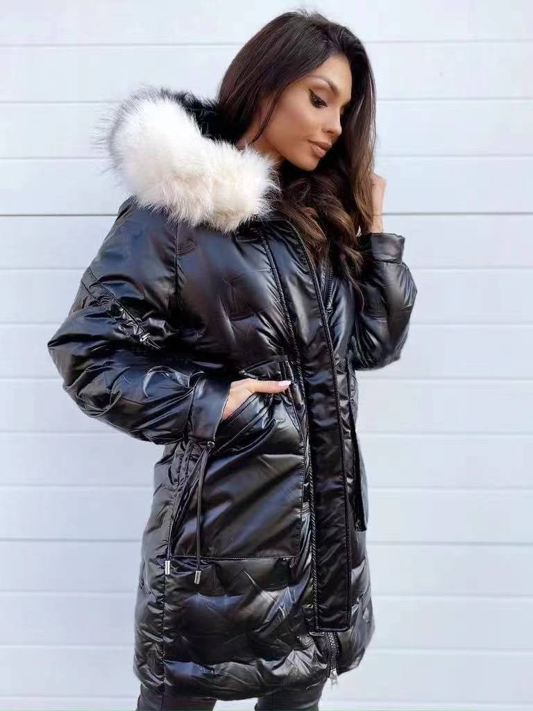 Γυναικείο μπουφάν με γούνα στον γιακά και κουκούλα MF2102 μαύρο