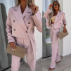 Γυναικείο κομψό σετ σακάκι και παντελόνι K23252 ροζ