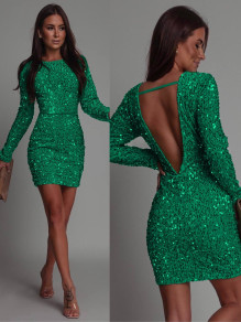 Γυναικείο φόρεμα με παγιέτες και ανοιχτή πλάτη K7490 πράσινο