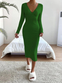 Γυναικείο φόρεμα με ανοιχτό ντεκολτέ AR3179 πράσινο