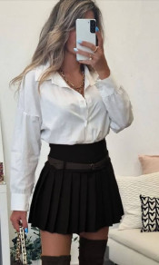 Γυναικεία κοντή φούστα πλισέ H8745 μαύρη