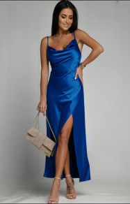 Γυναικείο σατέν φόρεμα με σκίσιμο K8520 μπλε