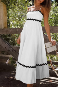 Γυναικείο μακρύ φόρεμα με κυματιστές λωρίδες FH2803 άσπρο