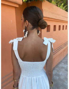 Γυαικείο μακρύ φόρεμα με κυμαριστές λωρίδες A1805 άσπρο