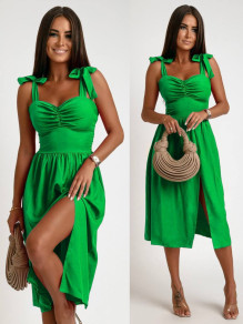 Γυναικείο μονόχρωμο φόρεμα 221981 πράσινο