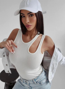Γυναικείο εντυπωσιακό αμάνικο μπλουζάκι με άνοιγμα AR5607 άσπρο