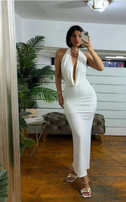 Γυναικείο φόρεμα με βαθύ ντεκολτέ LT9568 άσπρο