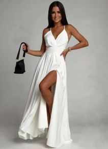 Γυναικείο μακρύ φόρεμα με σκίσιμο K8668 άσπρο