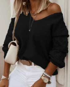 Γυναικεία μπλούζα με δαντέλα στα μανίκια B6378 μαύρη