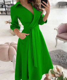 Γυναικείο μίντι φόρεμα T6035 πράσινο